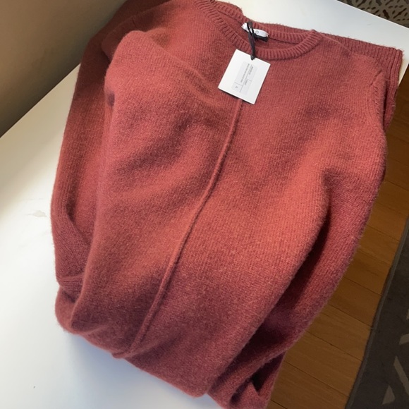 co seamed crew neck sweater dress - Picture 6 of 7